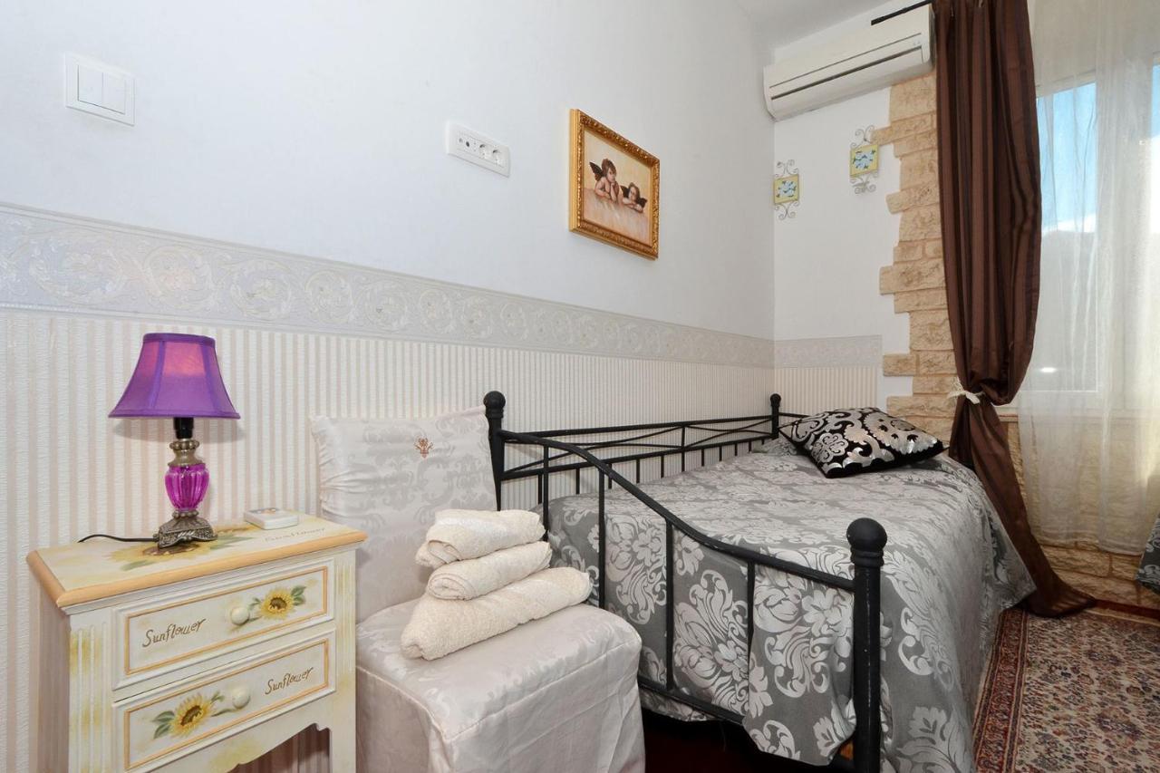 Apartment Villa Bepe Vranjic Exterior photo