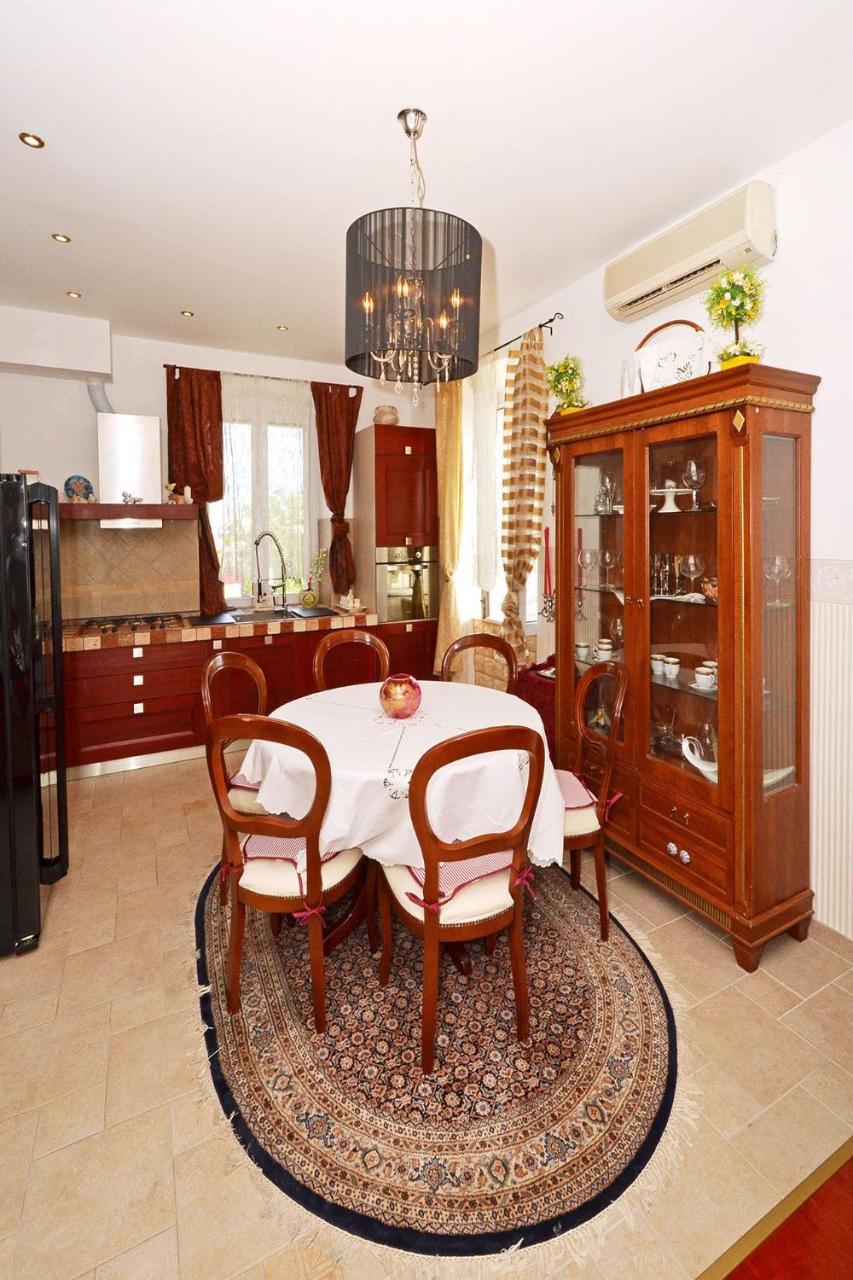 Apartment Villa Bepe Vranjic Exterior photo